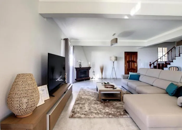 Baradaye By Atlantic Villa *