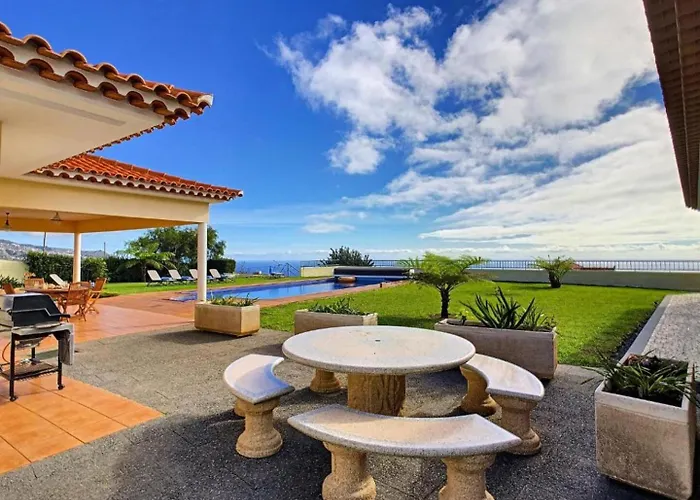 Villa Baradaye By Atlantic